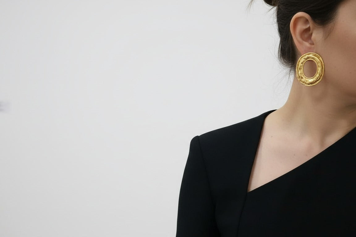 Aretes Óvalo Esculpido