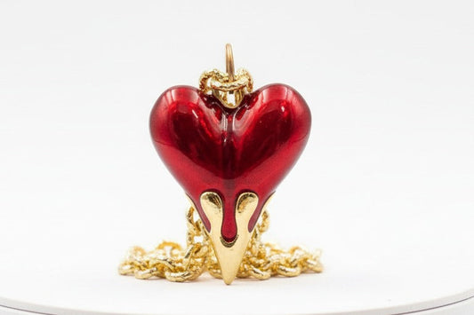 Dije Corazón Carmesí