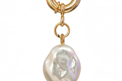 Dije Perla Barroca Serena